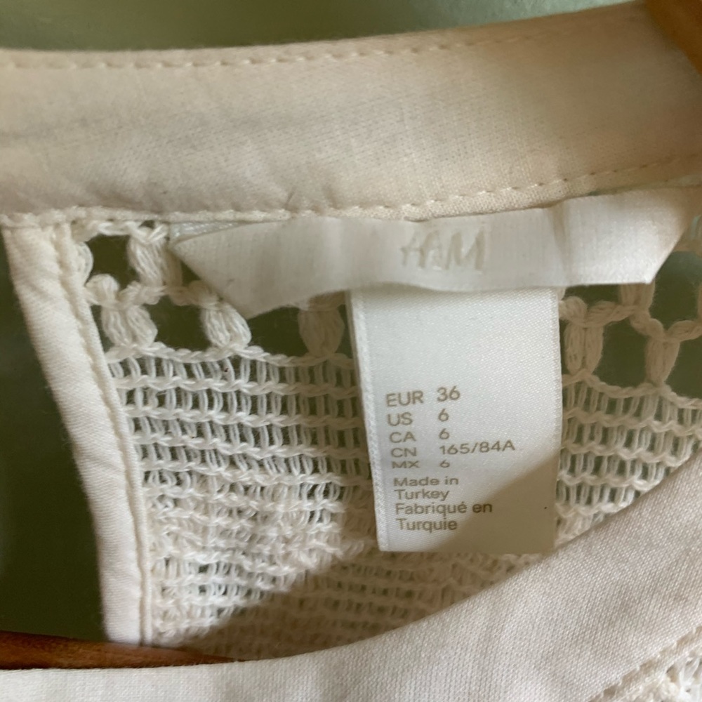 Crochet Top - Picture 2 of 4